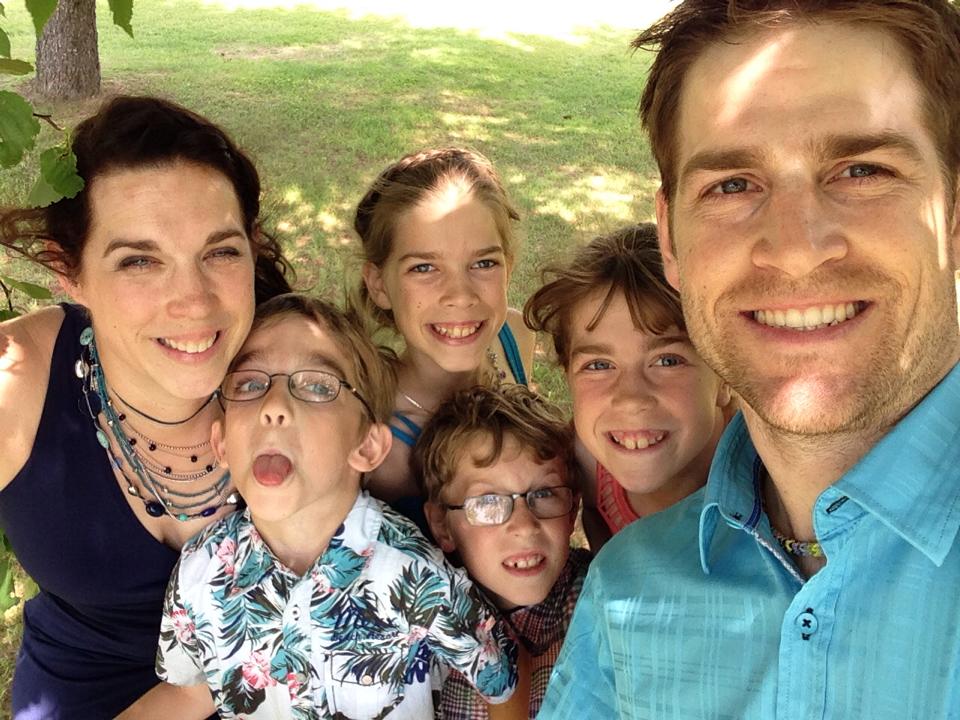 1977086_10152151420142175_1951182063839280273_n